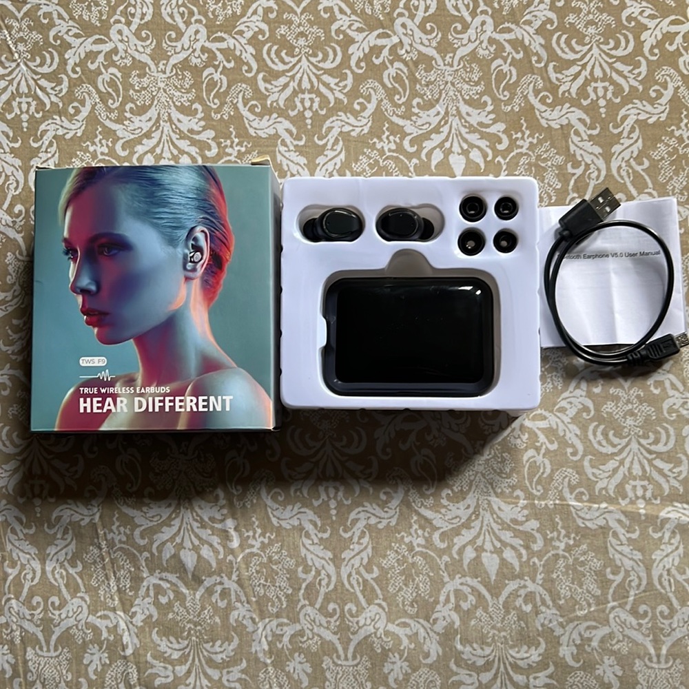 Bluetooth ear buds